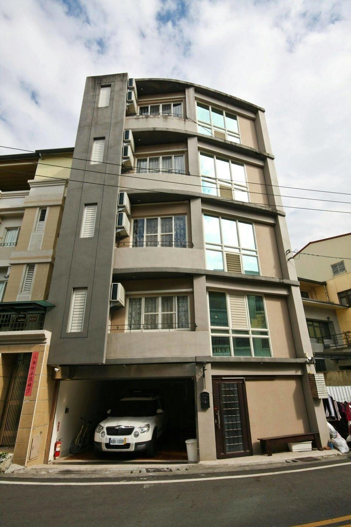 Q House Ξενοδοχείο Nantou Εξωτερικό φωτογραφία